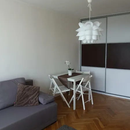 Apartament Blisko Plazy 아파트